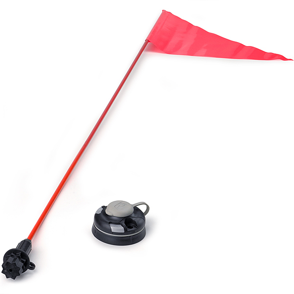 Safety flag for kayak